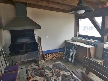 Chalupa s wellness a bazénem - Kozí hřbety