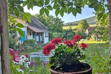 Chalupa �esk� les - vodn� hrad �vihov - �umava