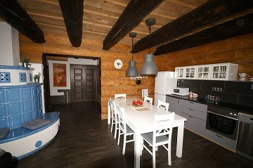 Srub u Litomyšle - vnitřní bazén a sauna