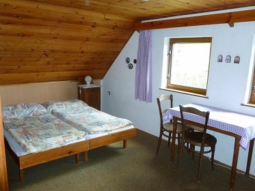 Chalupa u jezera Lipno - Frymburk - hrad Ro�mberk