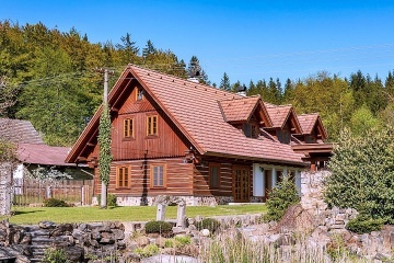 Roubenka s wellness - vyhl�dka Hradisko - Tel�