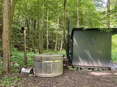 Chaty a Tiny house - Ch�ibsk� lesy - hrad Buchlov
