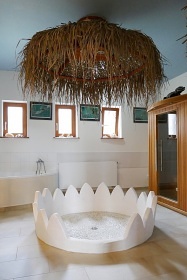 Chalupa koupací sud a sauna - cyklostezka Bečva