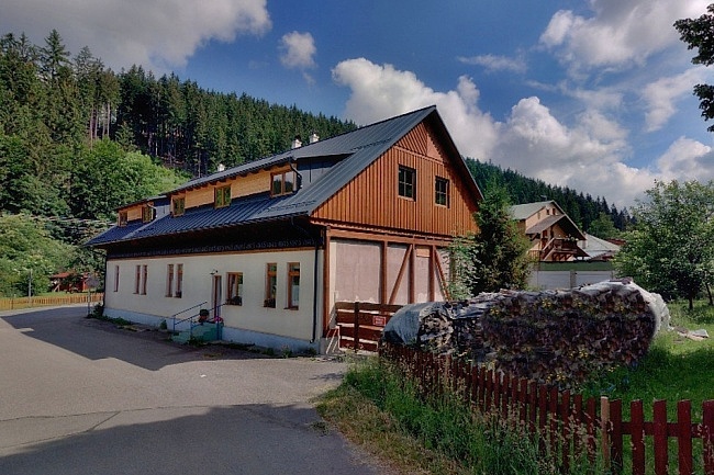 Chalupa koupac sud a sauna - cyklostezka Beva