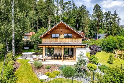 Chata Kloučka s vířivkou-Stříbrná Skalice