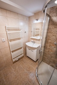 Chata u lesa - apartmány a sauna - Javořina