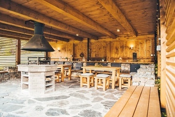 Roubenka bazén a dětské hřiště - Kouty nad Desnou