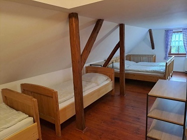 Chalupa s baz�nem - Jizersk� hory - Sklena�ice