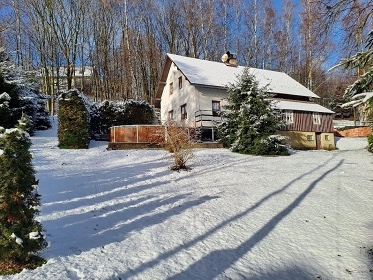 Chalupa s baz�nem - Jizersk� hory - Sklena�ice