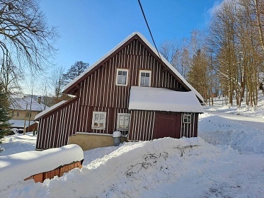 Chalupa s baz�nem - Jizersk� hory - Sklena�ice