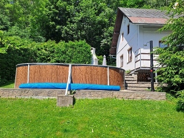 Chalupa s baz�nem - Jizersk� hory - Sklena�ice