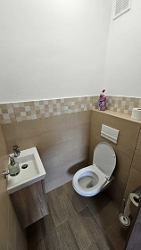 Chalupa s baz�nem - CHKO Brdy - Nepomuk