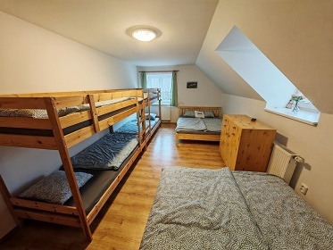 Chalupa s krytým bazénem - Žďárské Vrchy