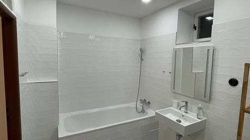 Chalupa se saunou u cyklostezky - T�ebo�sko