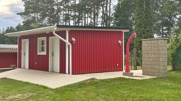 Chata a koupac� jez�rko - Lu�nice - T�ebo�sko