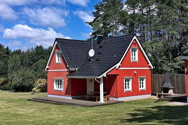 Chata a koupac� jez�rko - Lu�nice - T�ebo�sko