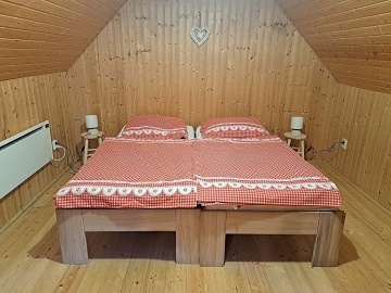 Chalupa pod Kralickým Sněžníkem - Nová Seninka