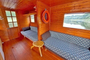 Glamping Hausbot na Vltav� - Hrad Zv�kov a Orl�k