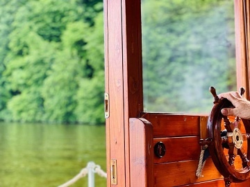 Glamping plavba na Vltavě - Hausbot Orlík