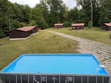 Chaty v lese - z�mek Lou�e� - Nymbursko