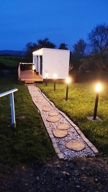 Glamping se saunou a bazénem - Velký Týnec