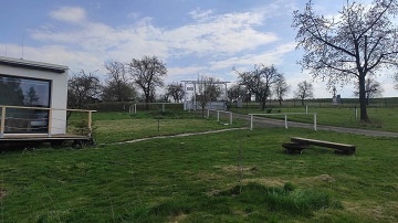Glamping se saunou a bazénem - Velký Týnec