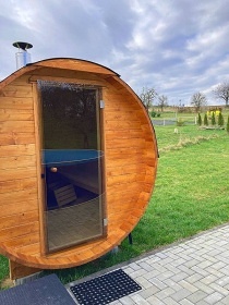 Glamping se saunou a bazénem - Velký Týnec