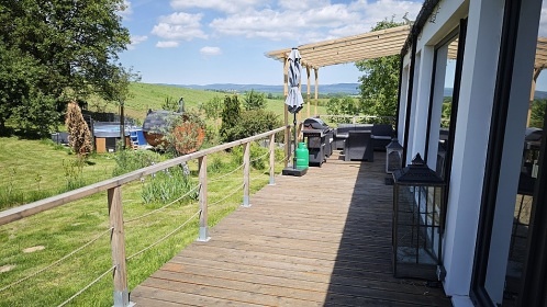 Glamping s wellness a baz�nem - Velk� T�nec