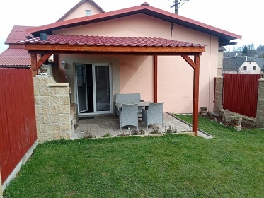 Chata se zahradou - České Švýcarsko - Mikulášovice