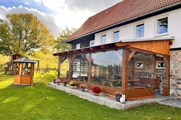 Chalupa bazén a sauna - CHKO České středohoří