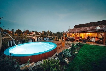 Chalupa bazén a wellness - Vysočina - Pernštejn