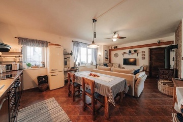Chalupa bazén a wellness - Vysočina - Pernštejn