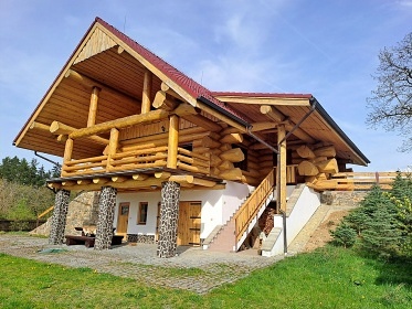 Kanadský srub s bazénem - Strakonice - Blatná