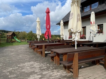 Chalupa na Blatin�ch - CHKO ���rsk� vrchy