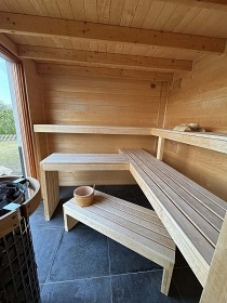Chata a koupací sud - Hodonínsko - jižní Morava