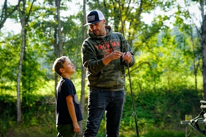 Továrna na splněné sny Rybaření Glamping