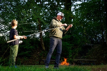 Chata a rybaen - Glamping u rybnka Tebosko