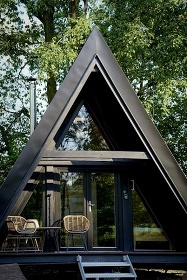 Chata a rybaen - Glamping u rybnka Tebosko