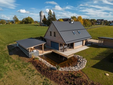 Roubenka wellness a koupací jezírko - Krkonoše