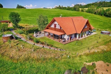 Chalupa wellness, bazén a hřiště - Hanušovice
