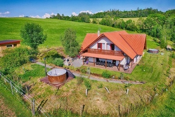 Chalupa wellness, bazén a hřiště - Hanušovice