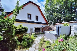 Nov objekt: Venkovsk chalupa  - rsk vrchy - Velk Dko 9C-188