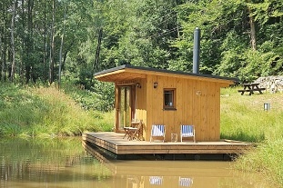 Nov� objekt: Glamping �esk� r�j - hrad Pecka - B�l� u Pecky