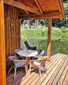 Chata Na vodě - Glamping Český ráj - hrad Pecka
