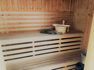Wellness chata - vnitřní bazén - Prženské paseky