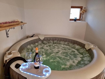 Chalupa bazén a wellness - Toulava - Blaník