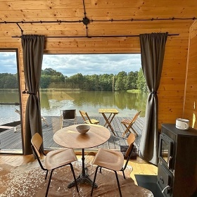 Plovoucí Chata na samotě - Glamping Brdy
