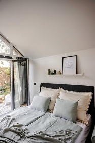 Glamping osada - chaty Hýskov - Křivoklát