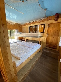 Hausbot na Orlick� p�ehrad� - Orl�k nad Vltavou