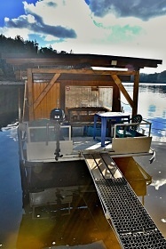 Hausbot Orlick� p�ehrada - Kam�k nad Vltavou